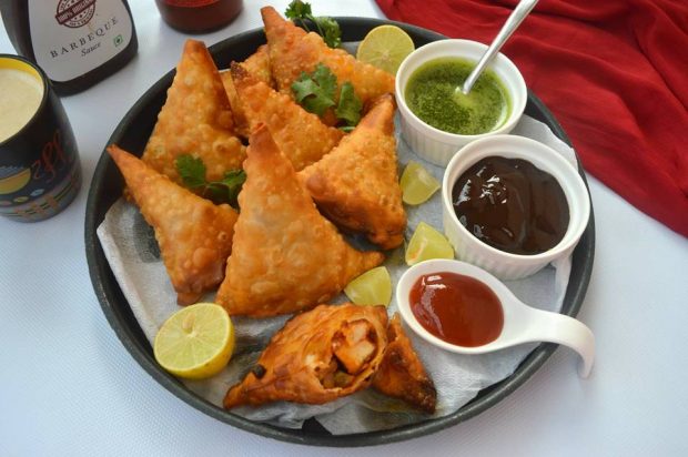 samosa, comida vegana, vegan food